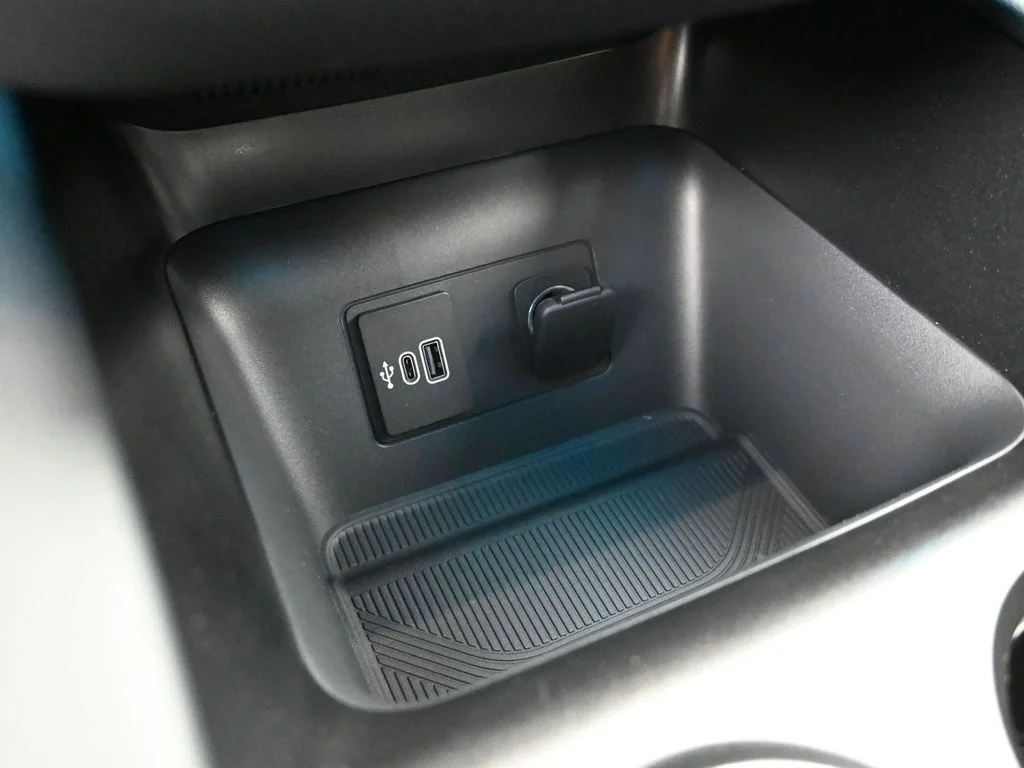 New 2026 Carbonized Gray Metallic Ford ST-Line image 17