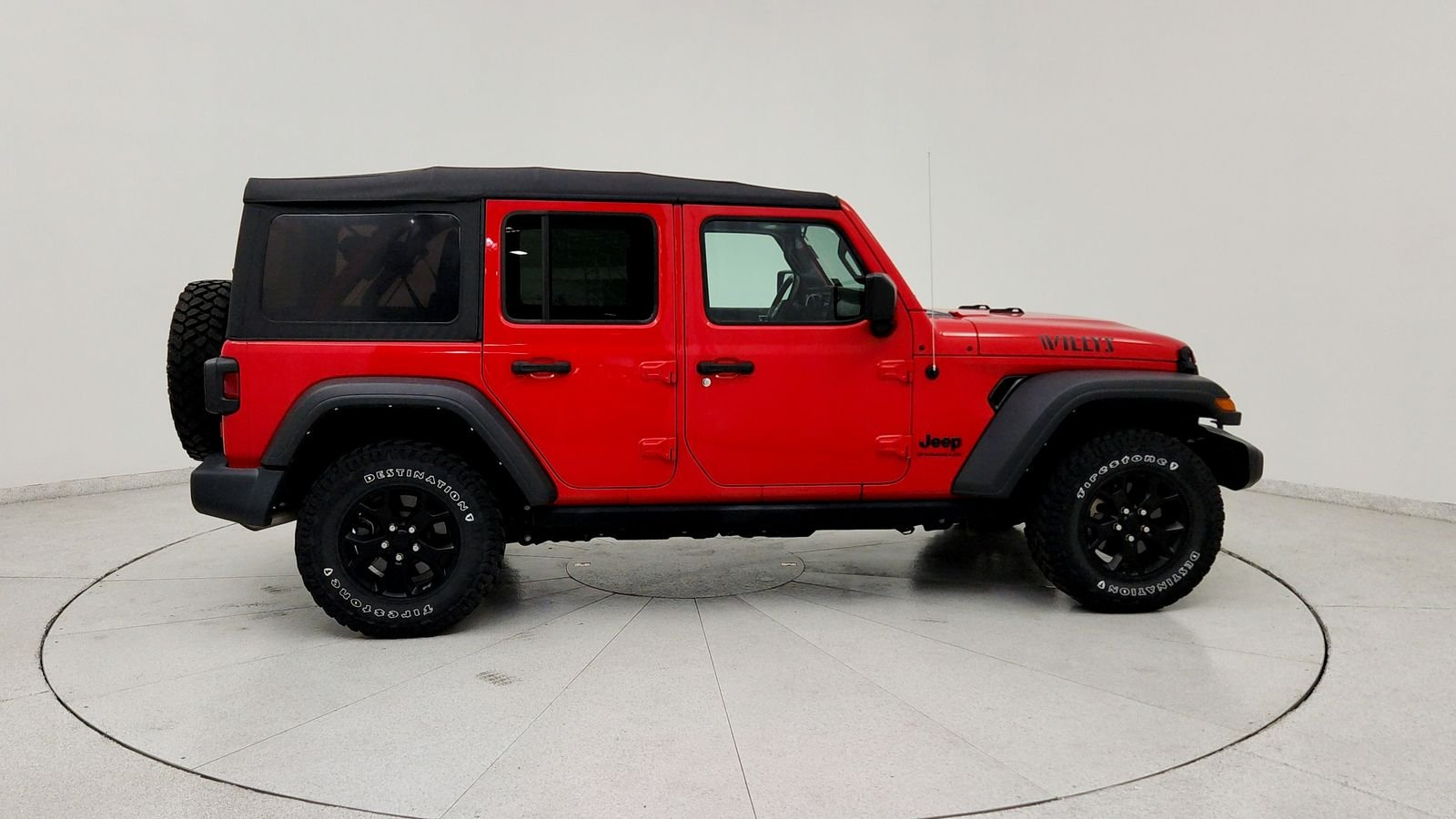 Used 2023 Red Jeep Sport image 8
