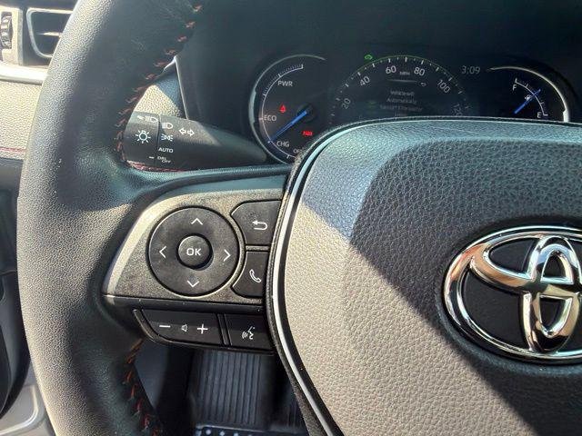 Certified Used 2023 SILVER SKY METALLIC Toyota  image 17