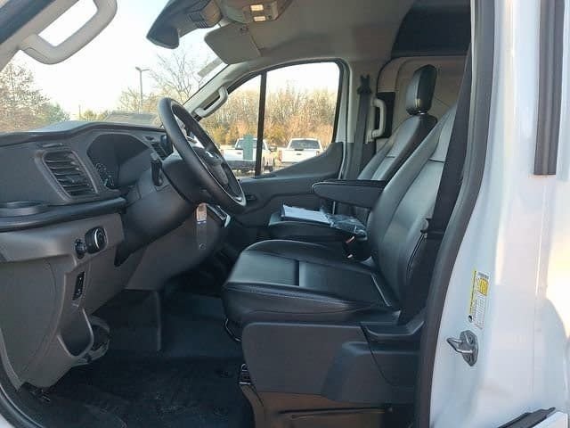2025 Ford Transit Van Base - Photo 9