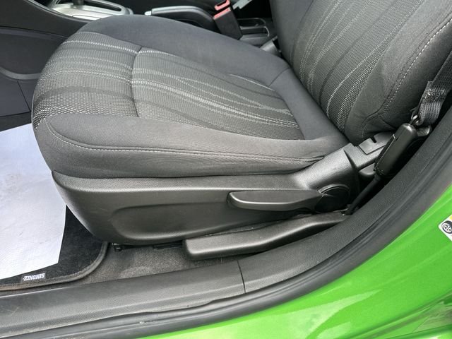 Used 2016 Green Chevrolet LT image 16