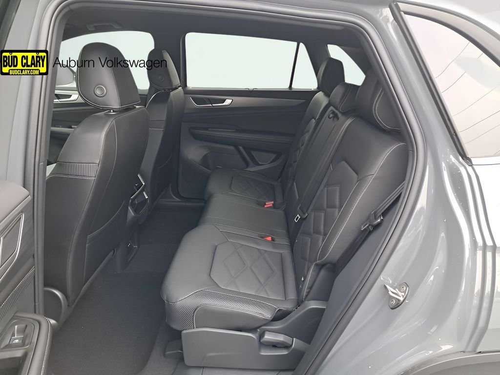 2025 Volkswagen Atlas Cross Sport SE w/Tech - Photo 15