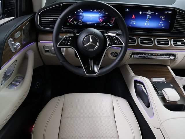 New 2026 Selenite Grey Metallic Mercedes-Benz GLE 450 image 44
