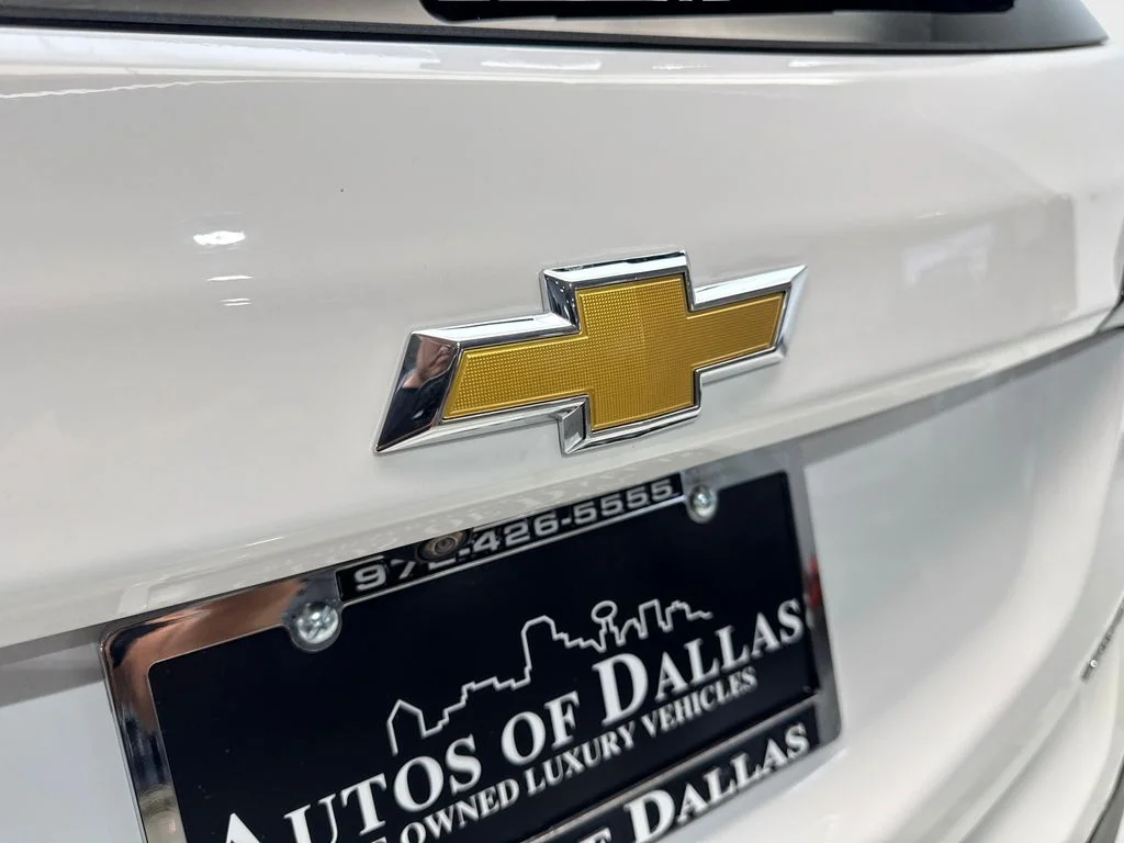 Used 2024 White Chevrolet LT image 21