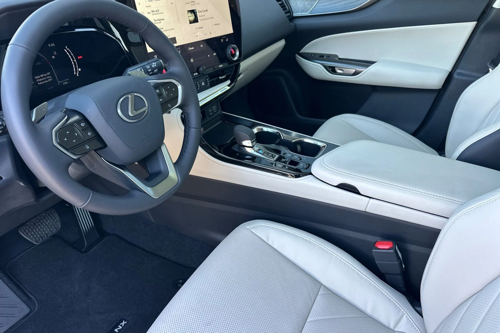 2026 Lexus NX 350 Luxury - Photo 7