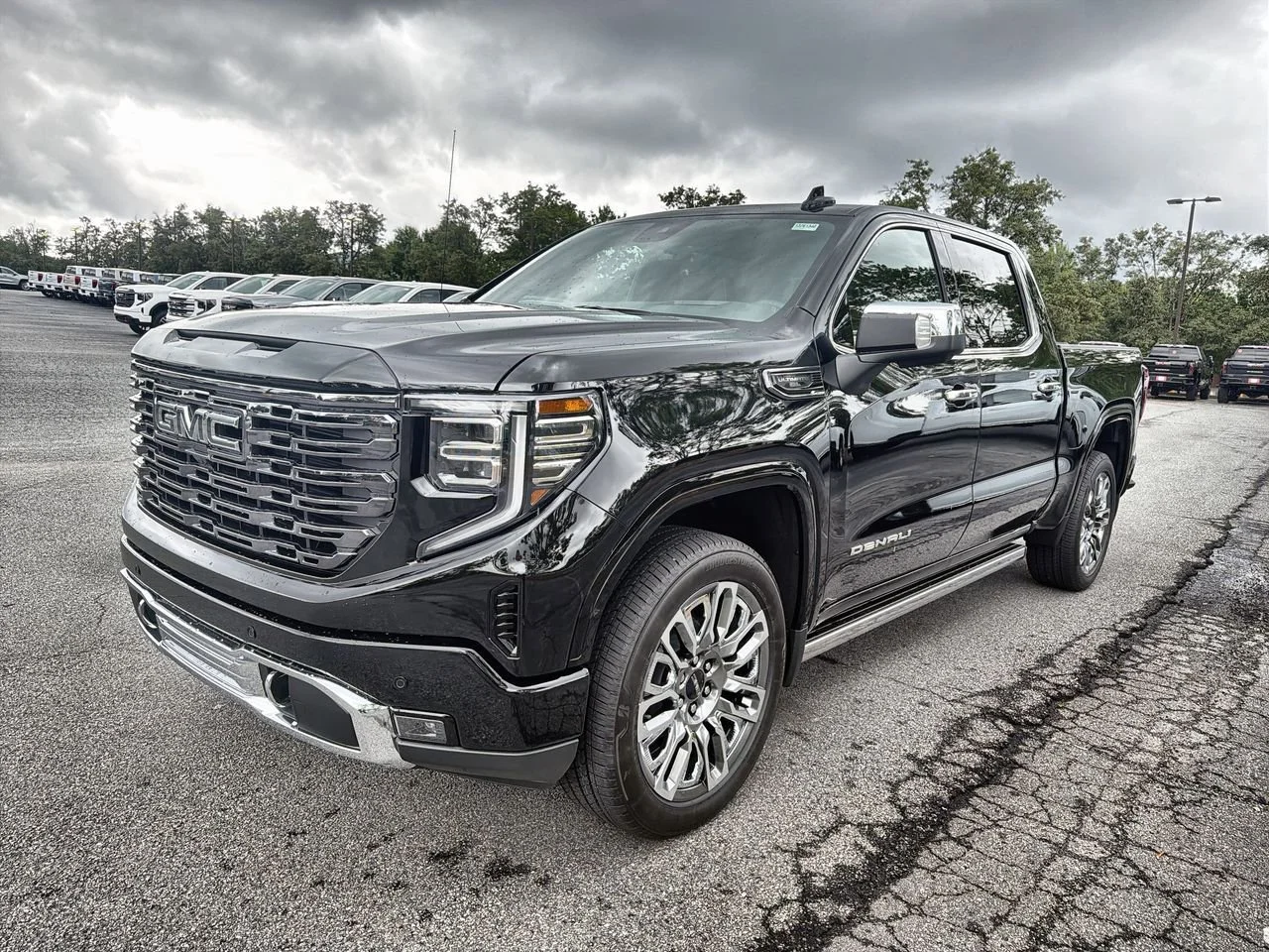 New 2026 Onyx Black GMC Denali Ultimate image 4