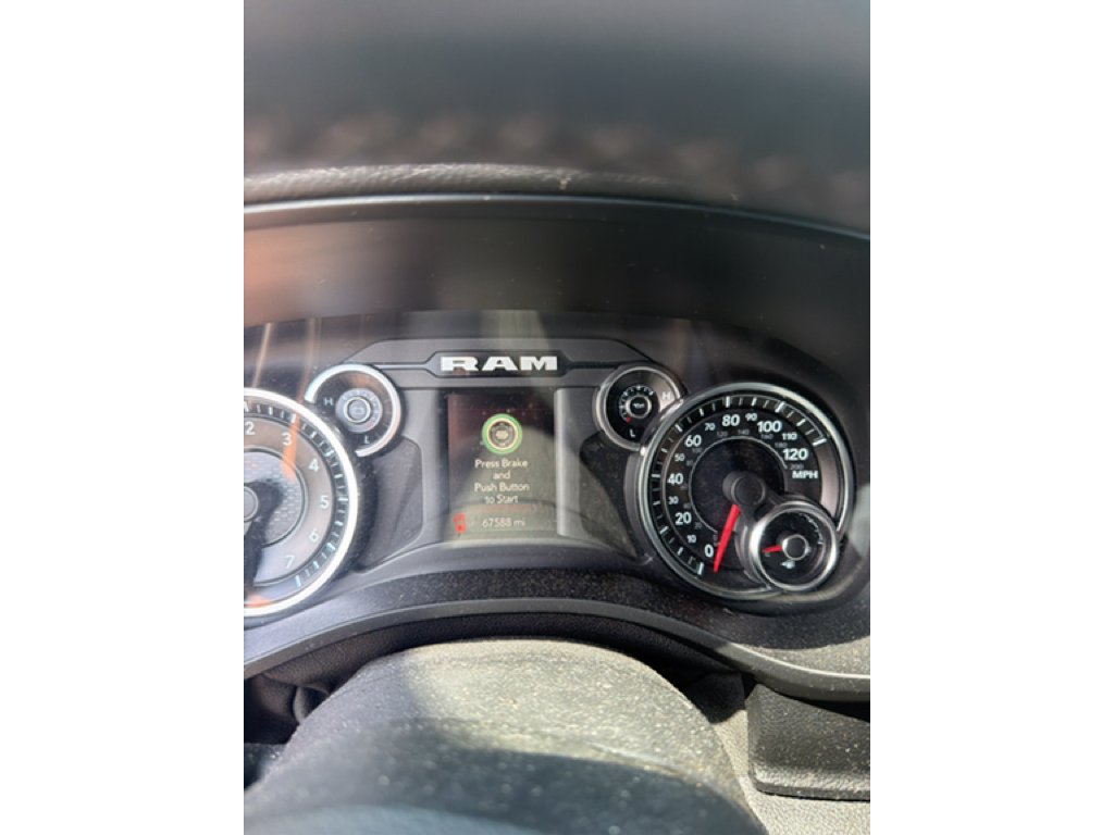 Used 2019 Granite Crystal Metallic Clearcoat Ram Big Horn/Lone Star image 9