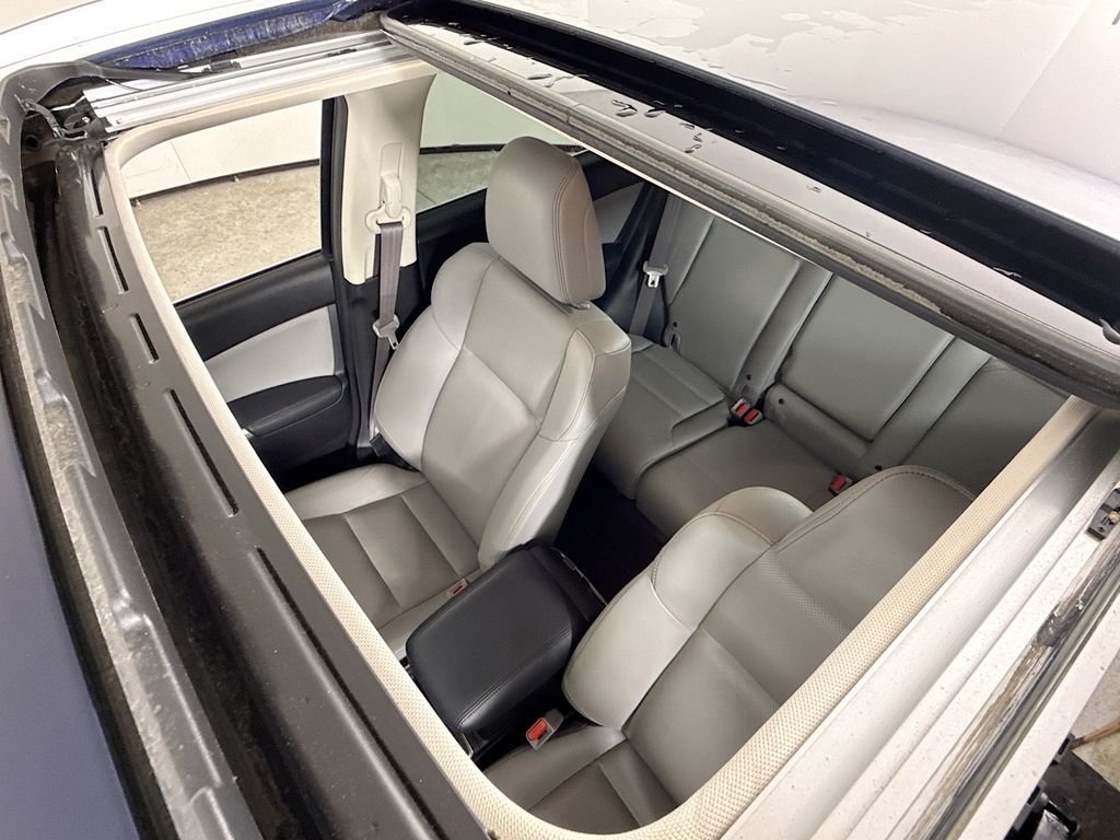 Used 2015 Obsidian Blue Pearl Honda EX-L image 3