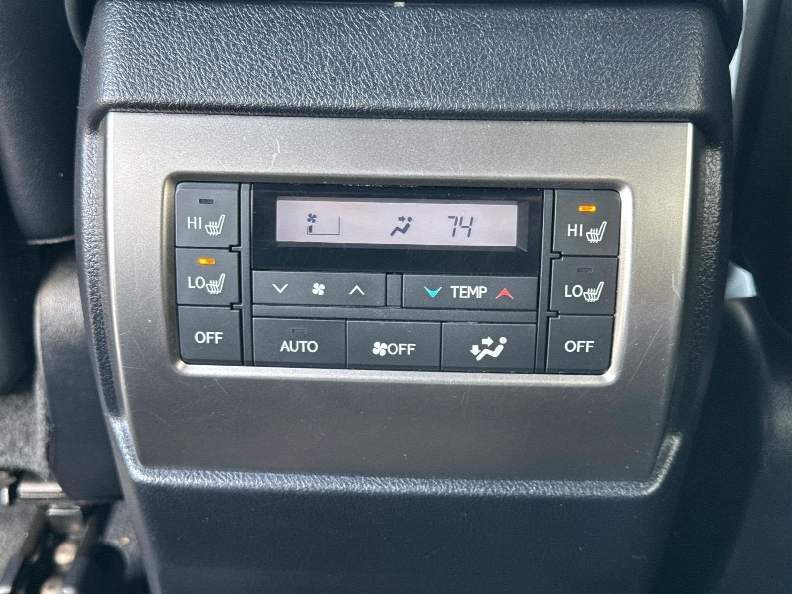 Used 2022 Black Onyx Lexus GX 460 Luxury image 14