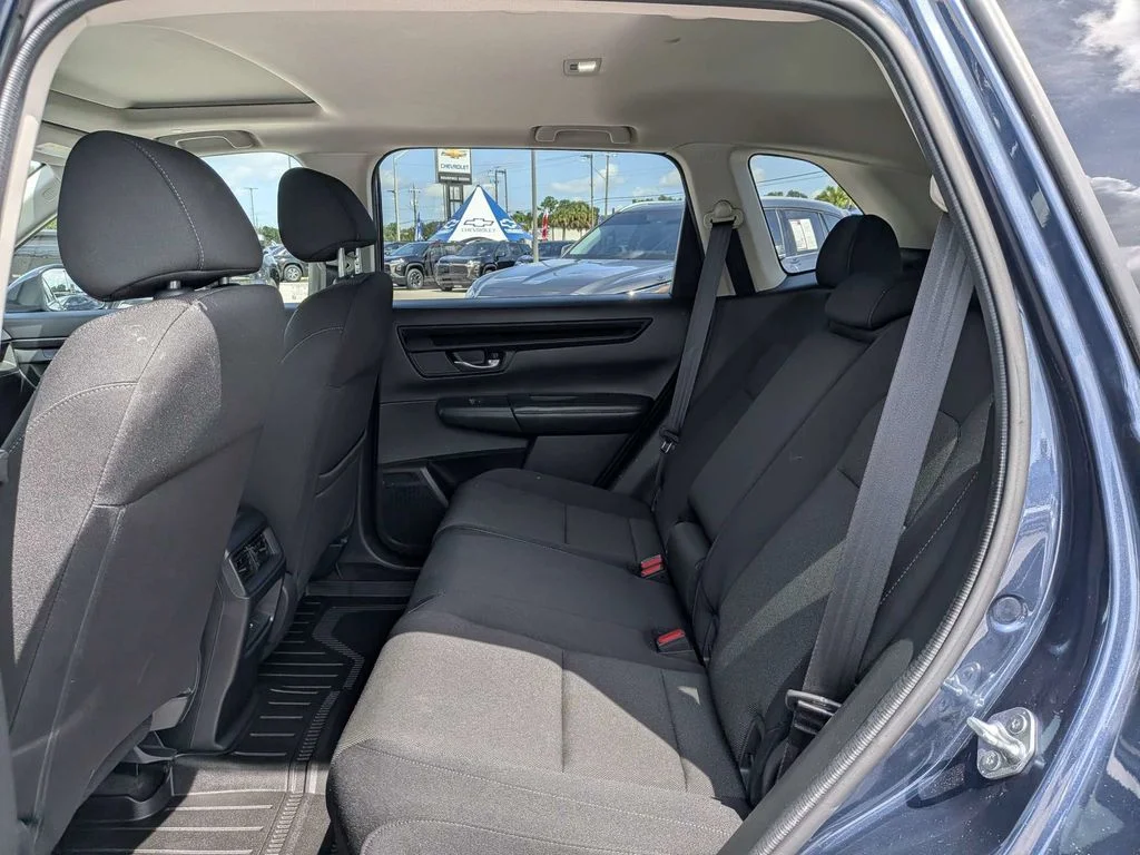 Used 2024  Honda EX image 13