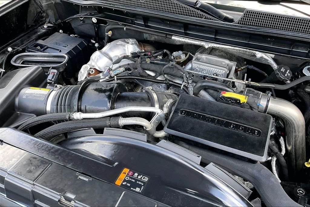 Used 2023 Black Chevrolet High Country image 32