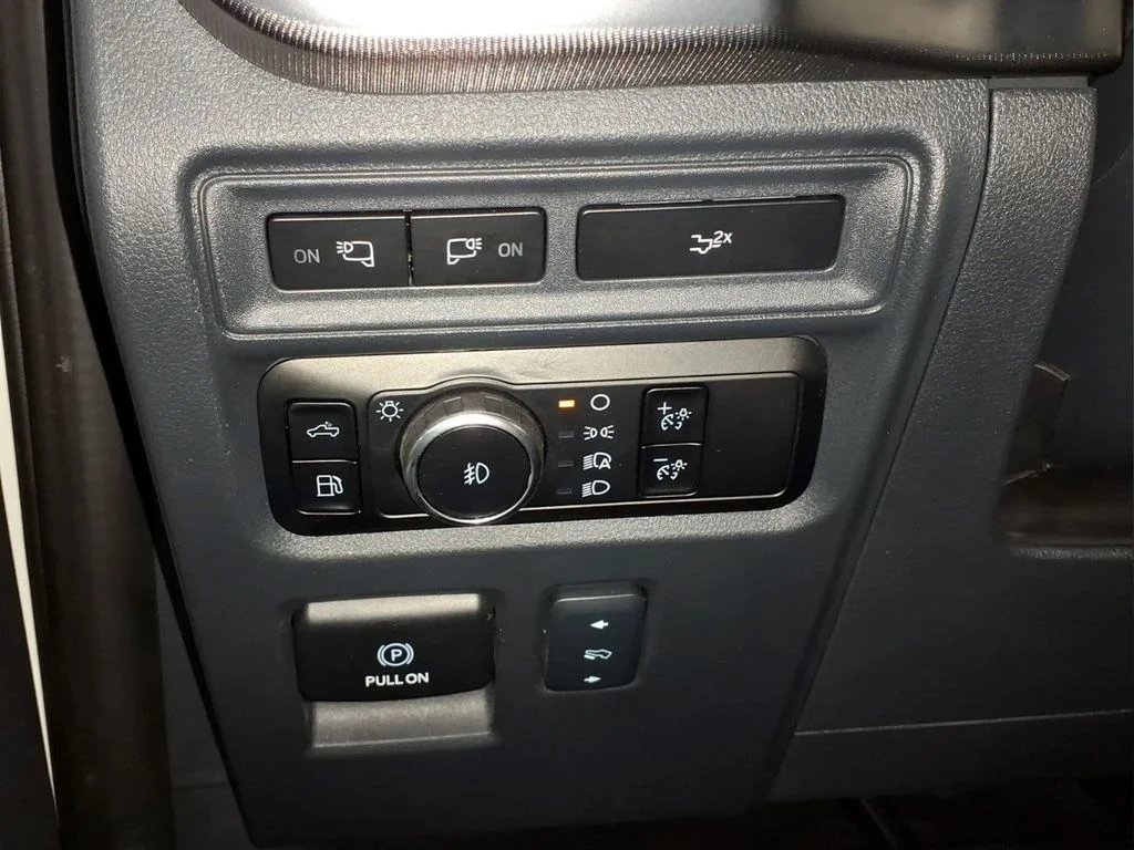 2024 Ford F-150 Lariat - Photo 17