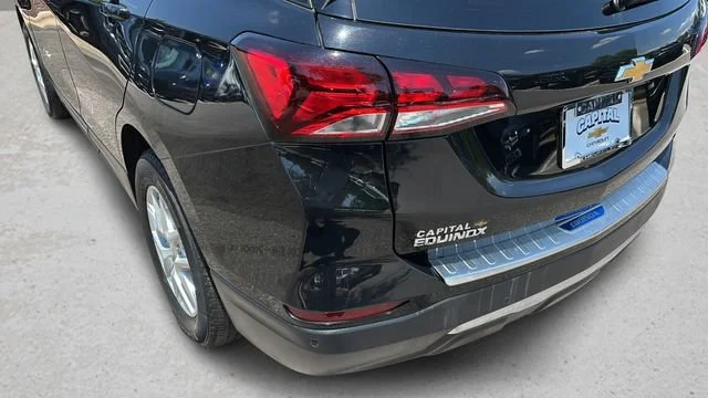Used 2022 Mosaic Black Metallic Chevrolet LT image 36
