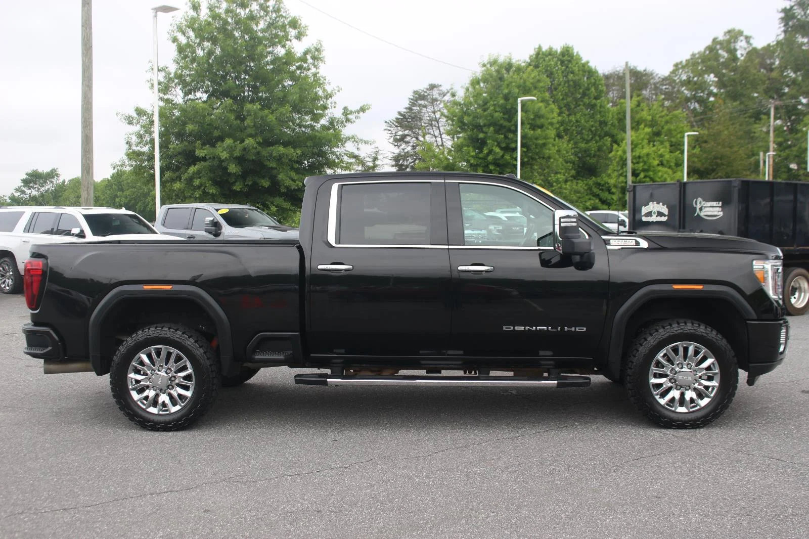 Used 2023 Ebony Twilight Metallic GMC Denali image 8