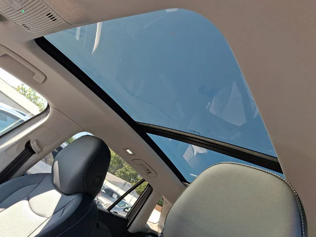 New 2026 Silver Volkswagen 2.0T SE image 10