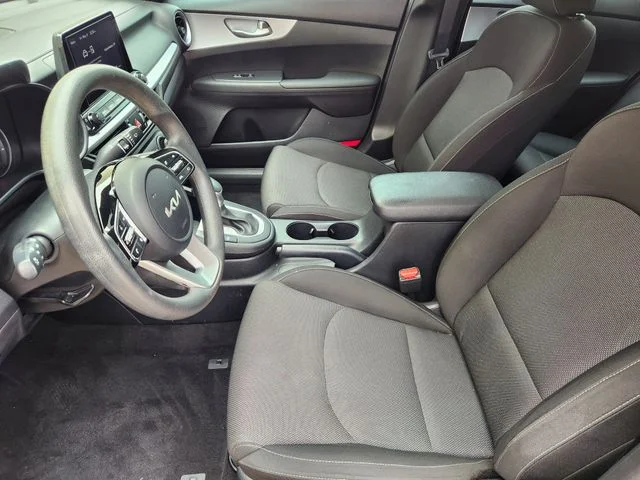 Used 2024 Blue Kia LXS image 12
