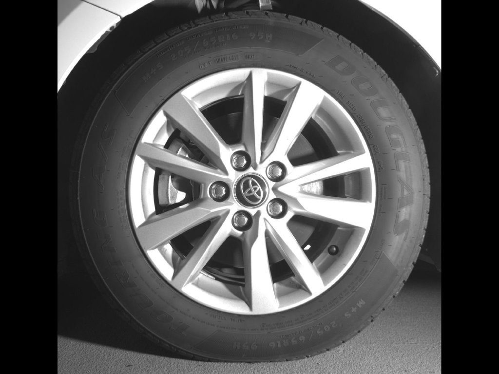 Used 2025 White Toyota LE image 9