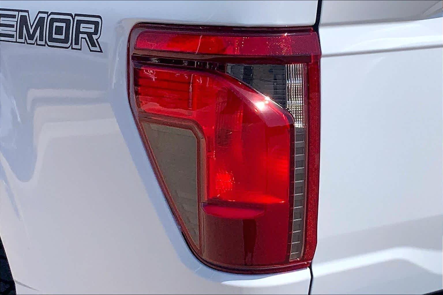Certified Used 2025 Space White Metallic Ford Tremor image 28