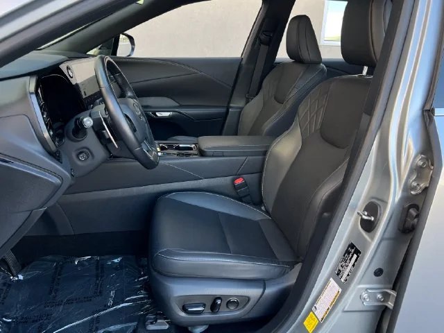 Used 2025 Iridium Lexus 350 Premium image 29
