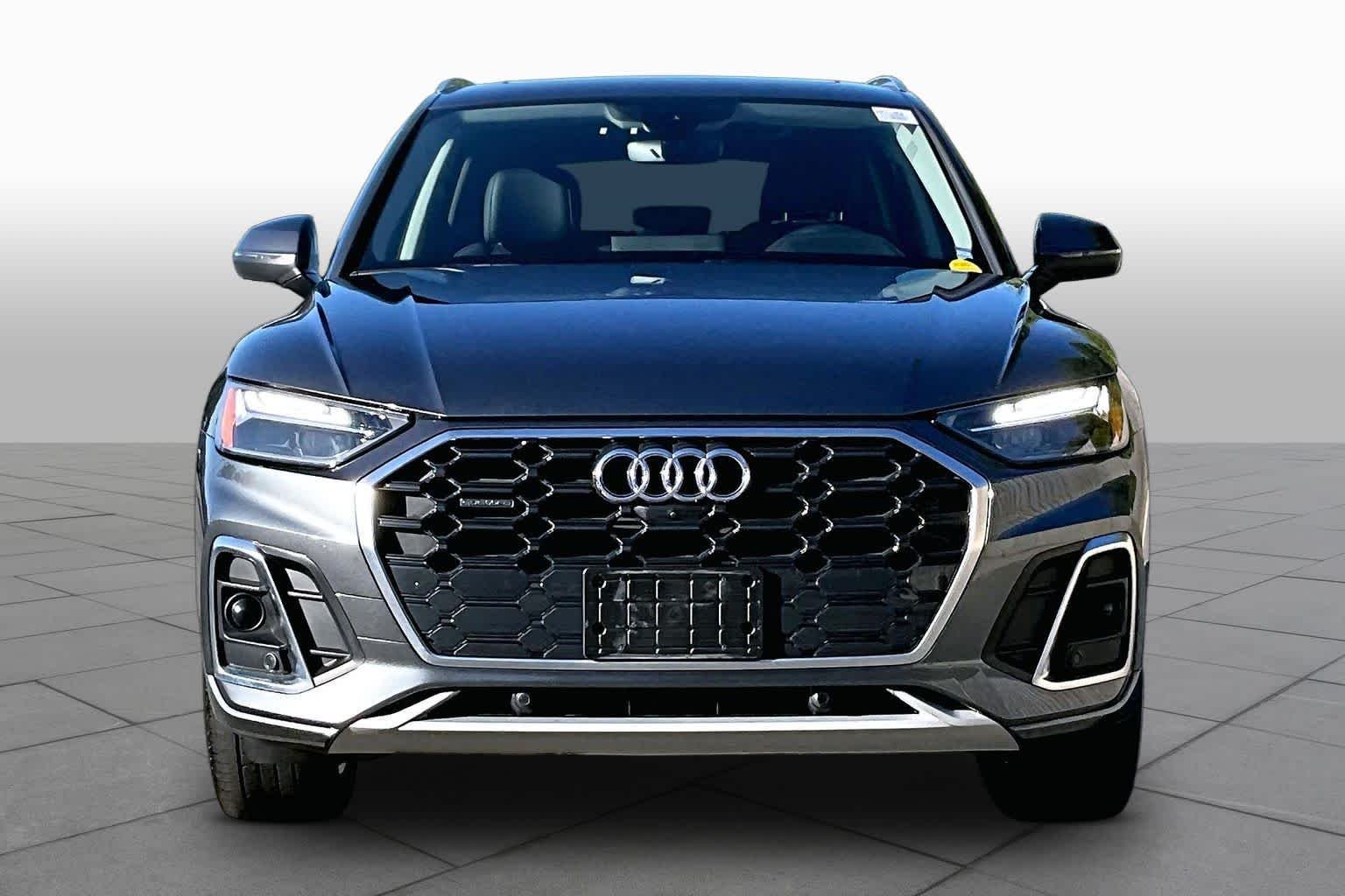 Used 2024 Daytona Gray Pearl Effect Audi S line Premium Plus image 4