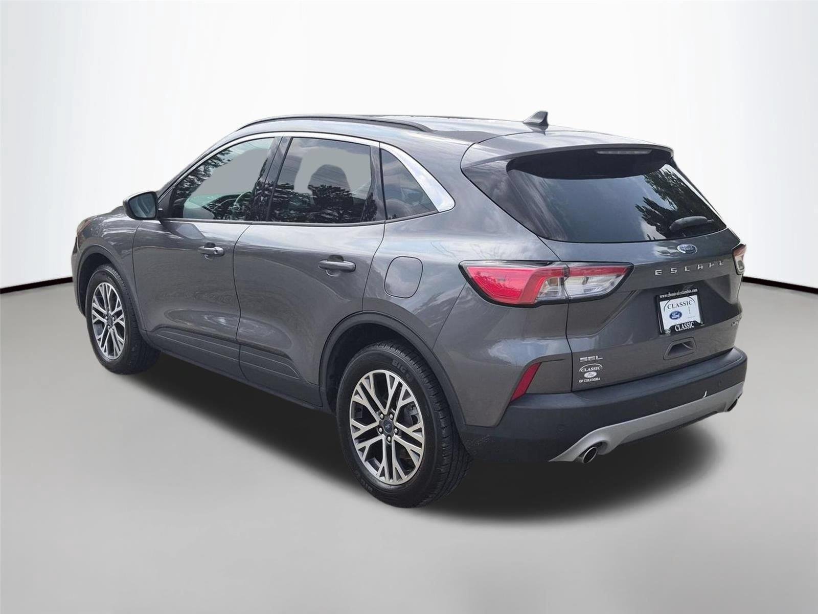 Used 2021 Carbonized Gray Metallic Ford SEL image 3