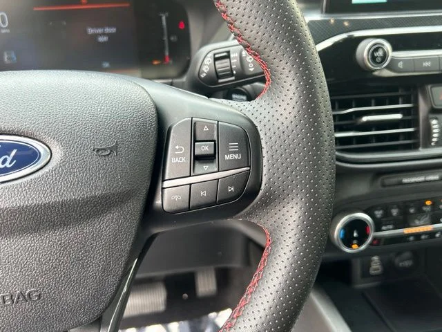 Used 2025 Silver Ford ST-Line Select image 30