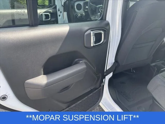 2025 Jeep Gladiator Sport - Photo 13