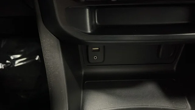Used 2015 Cyber Gray Metallic Chevrolet LT image 27