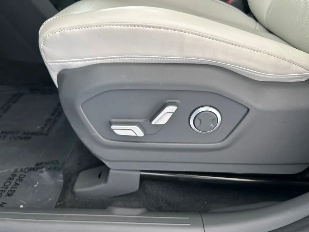Used 2026 Silver Hyundai SEL image 48