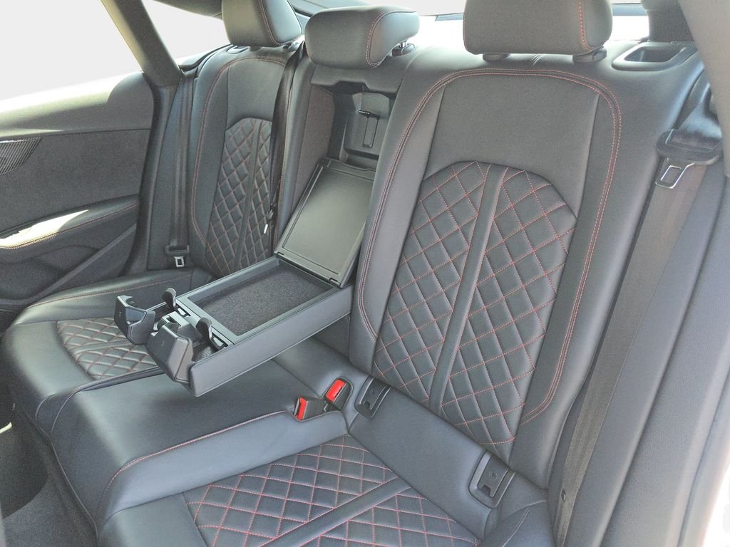 Used 2024 White Audi  image 17