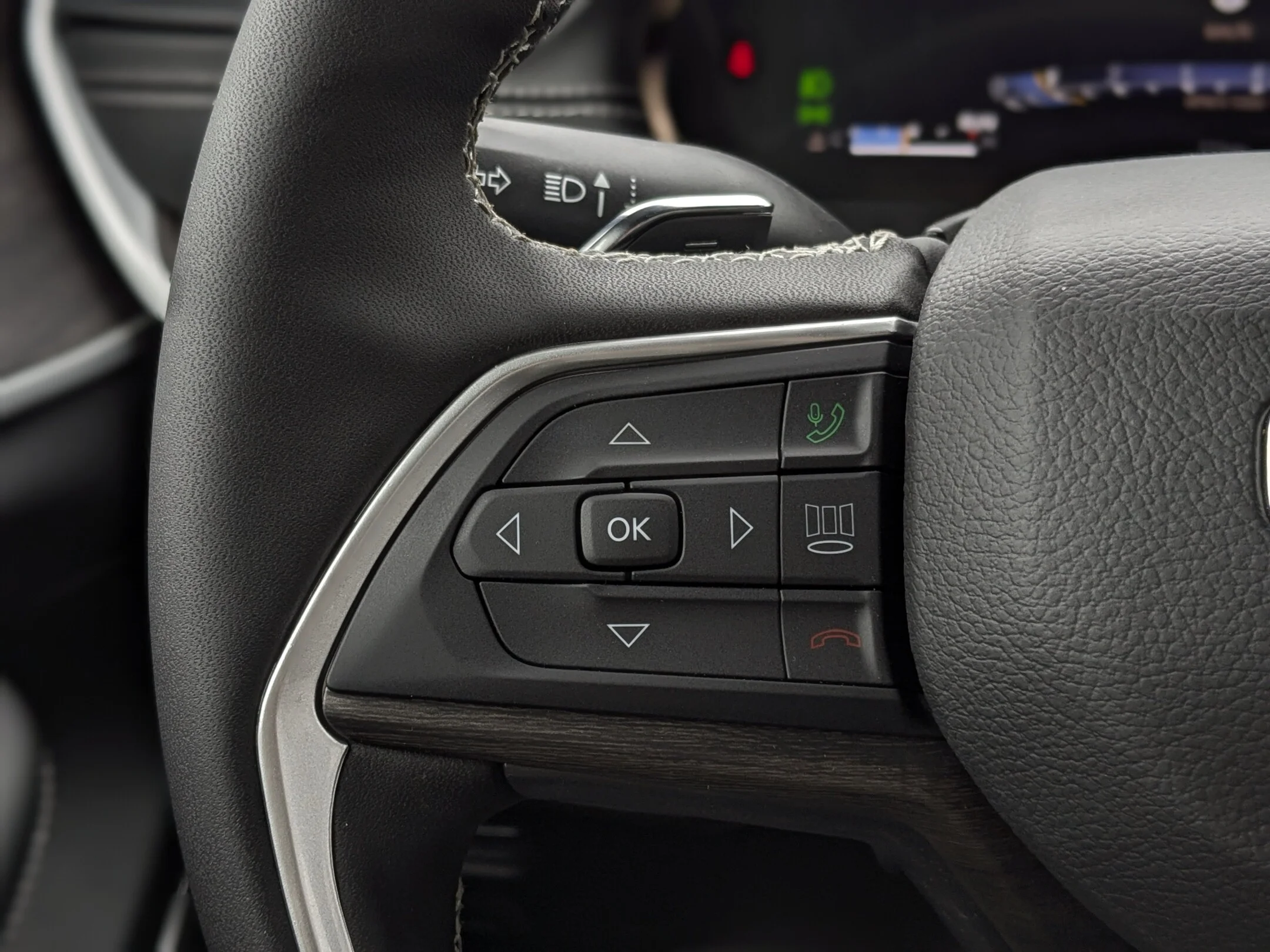 New 2026 Black Jeep Limited - - 4x4 - Panoramic Sunroof - Limited Altitude Pack - 20 Gloss Black Wheels & More! image 19