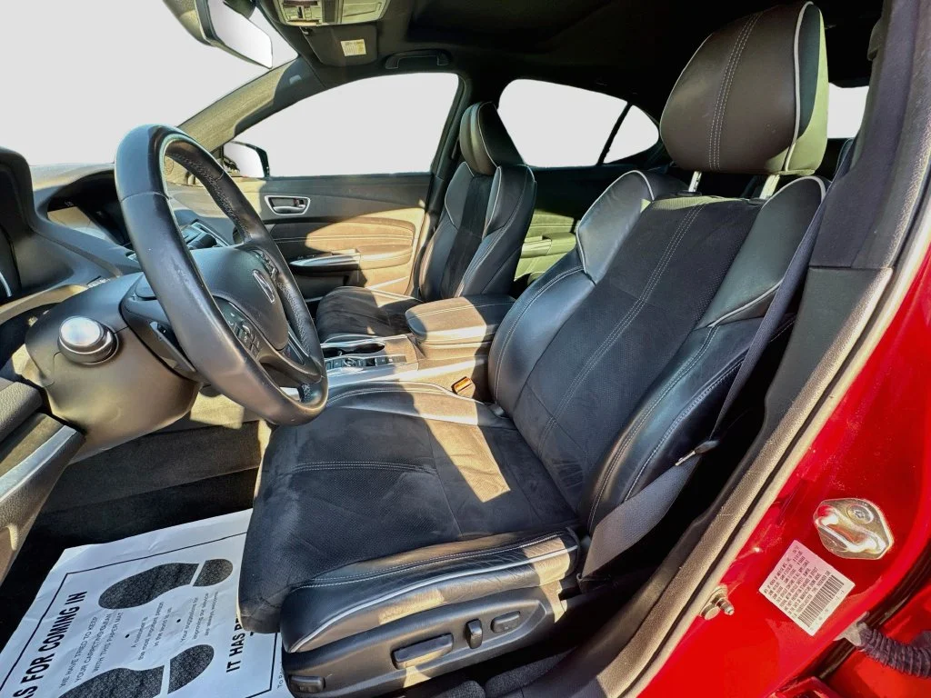 Used 2018 Red Acura 3.5L V6 image 25