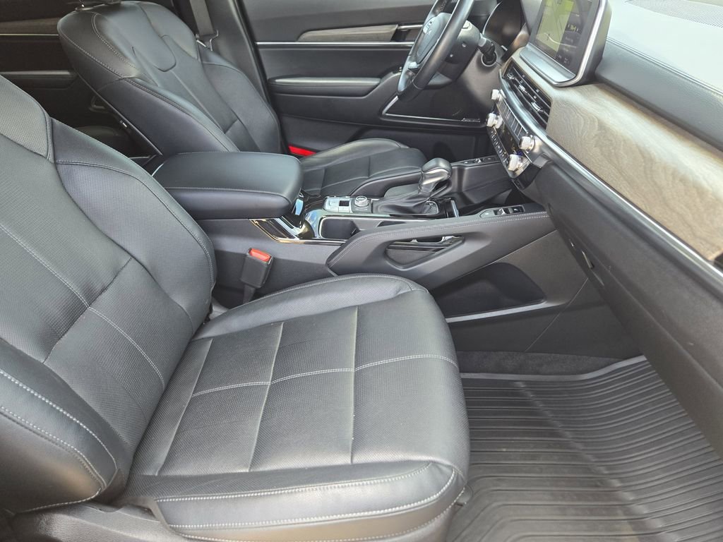 Used 2022 Gray Kia SX image 9