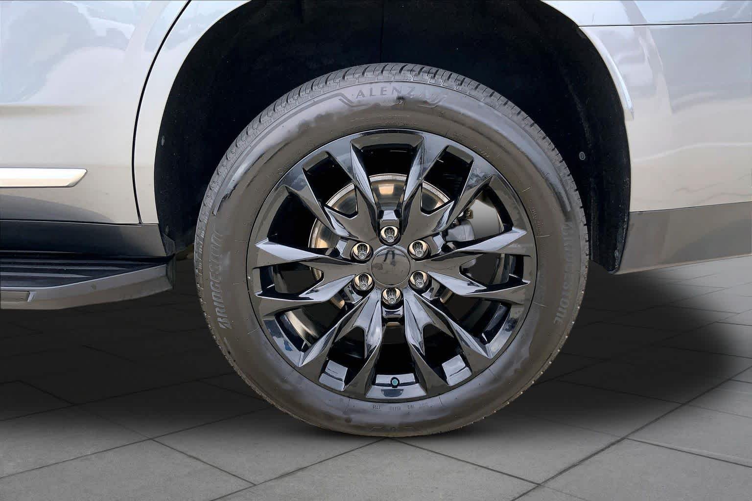 2021 GMC Yukon Denali - Photo 11