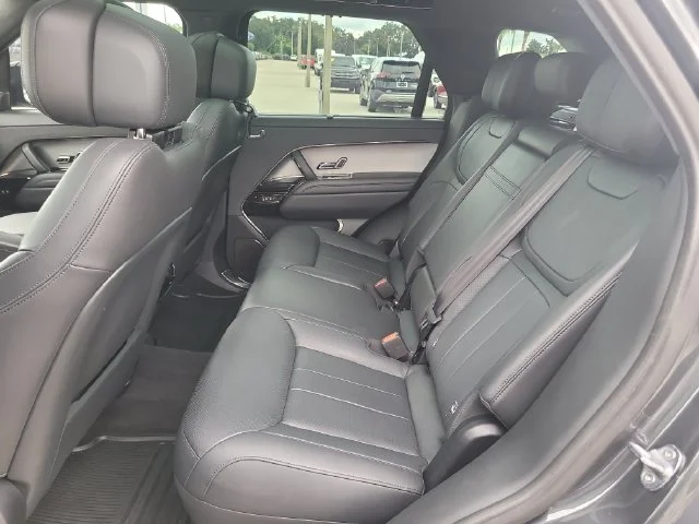 Used 2025 Black Land Rover Dynamic SE image 14