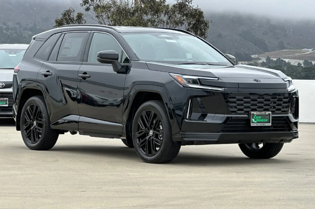 New 2026 Midnight Black Metallic Toyota  XSE image 2