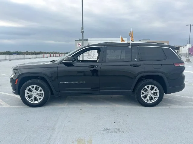 Certified Used 2023 Black Jeep Limited image 5