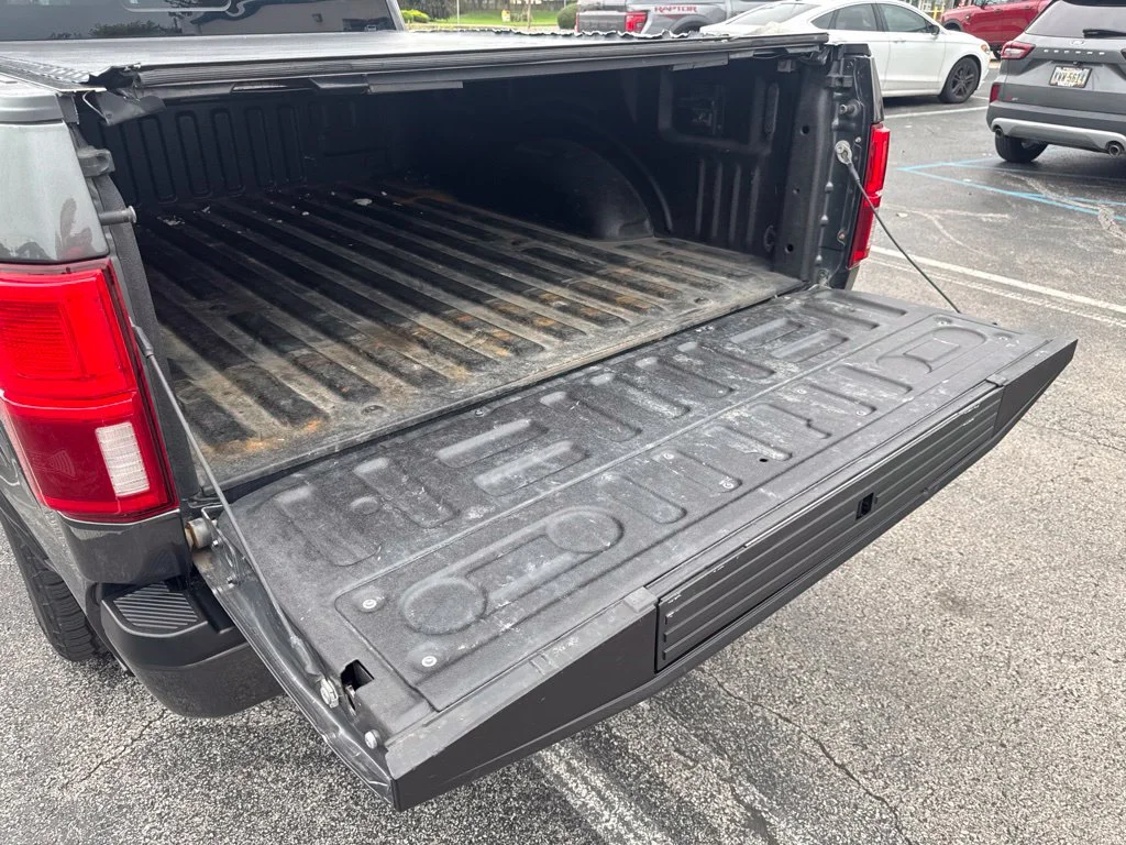 Certified Used 2020 Magnetic Metallic Ford Lariat image 48