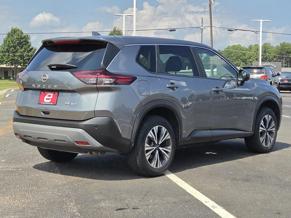Used 2023 Gun Metallic Nissan SV image 8