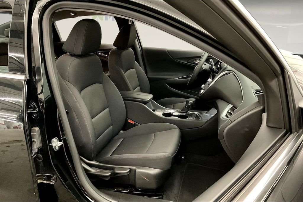 2024 Chevrolet Malibu 1LT - Photo 8