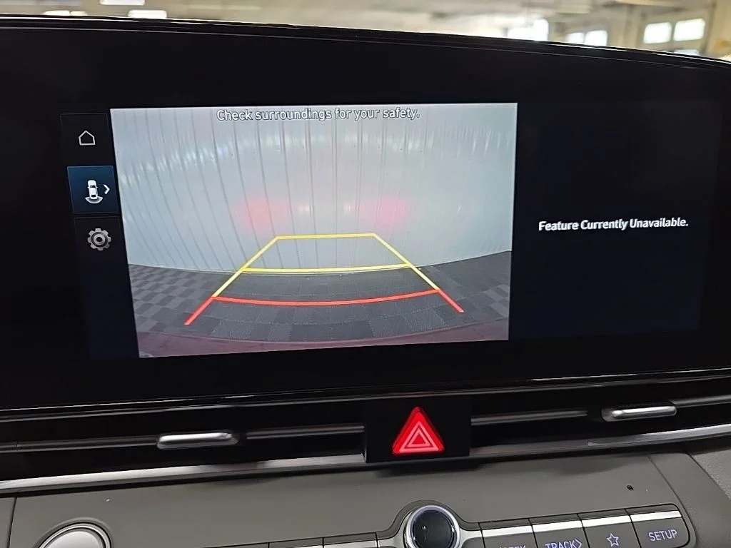 Used 2023 Red Hyundai SEL image 23