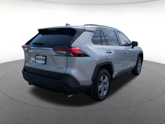 Certified Used 2025 Silver Toyota XLE image 6
