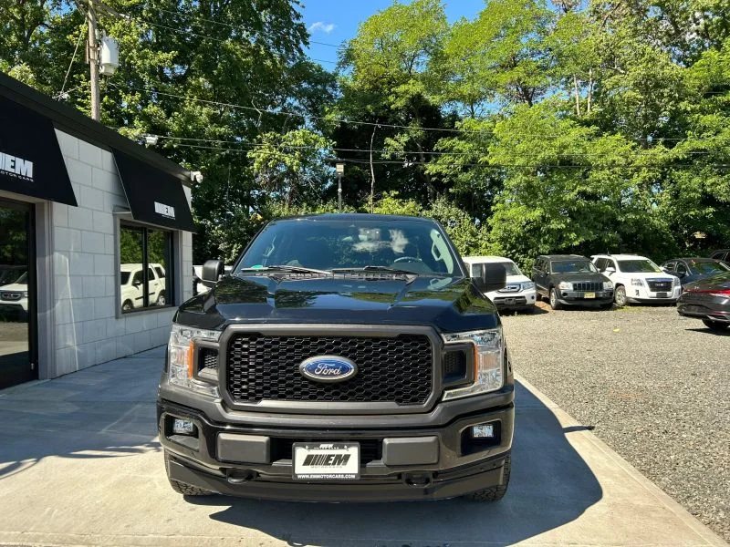 Used 2019 Black Ford XL Pickup 4D 5 1/2 ft image 14