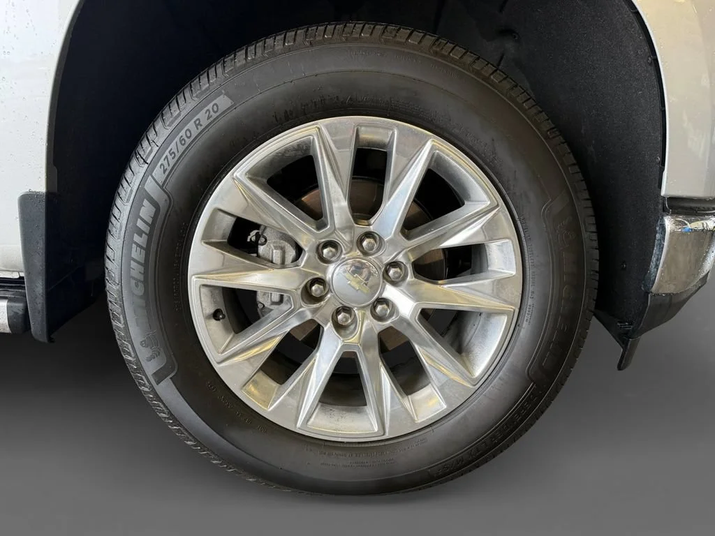 Used 2021 SILVER ICE METALLIC Chevrolet LTZ image 9