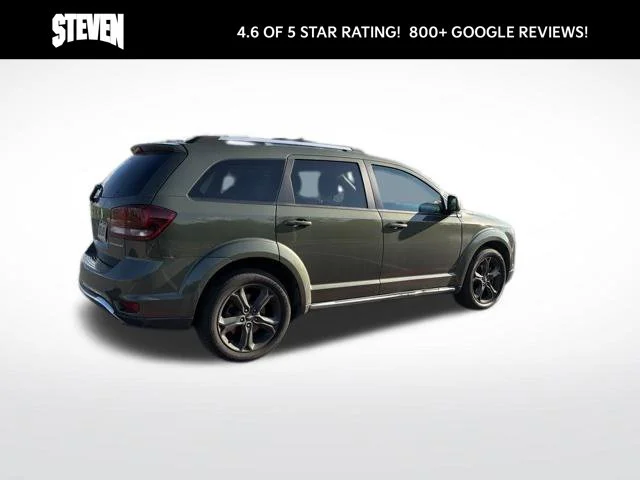 Used 2018 Green Dodge Crossroad image 5