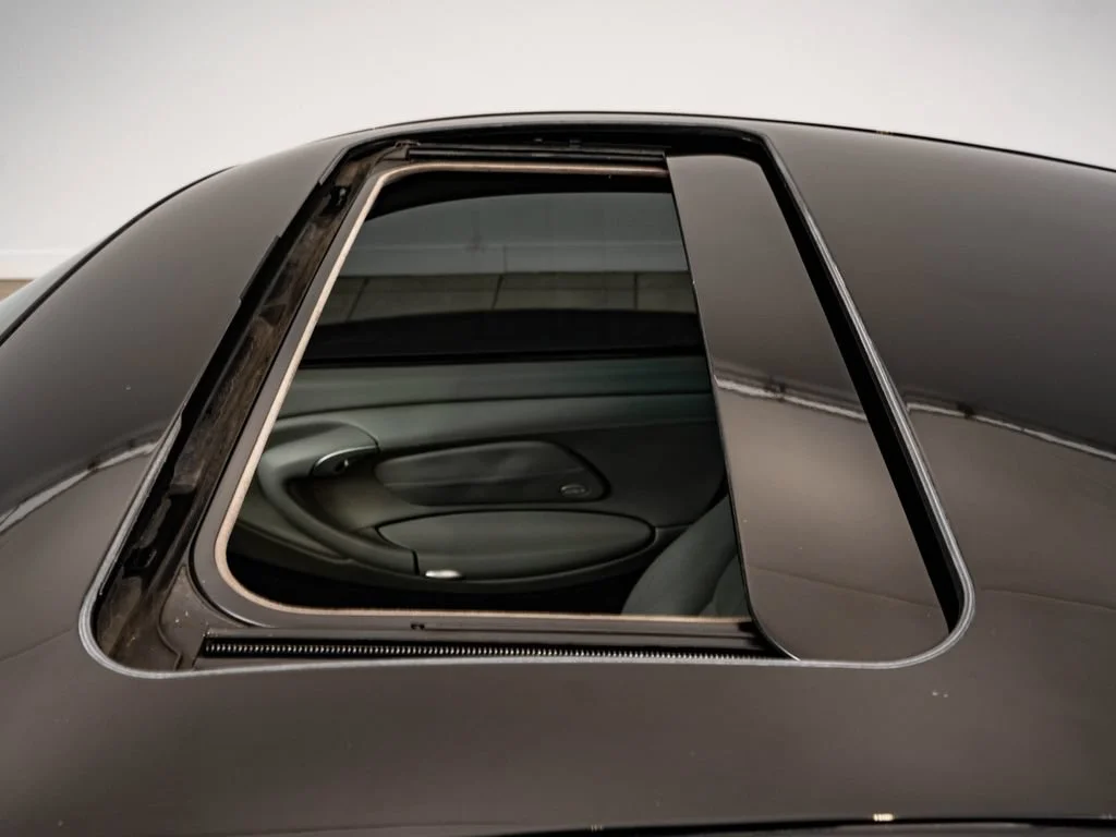 Used 2001 Black Porsche Turbo image 15