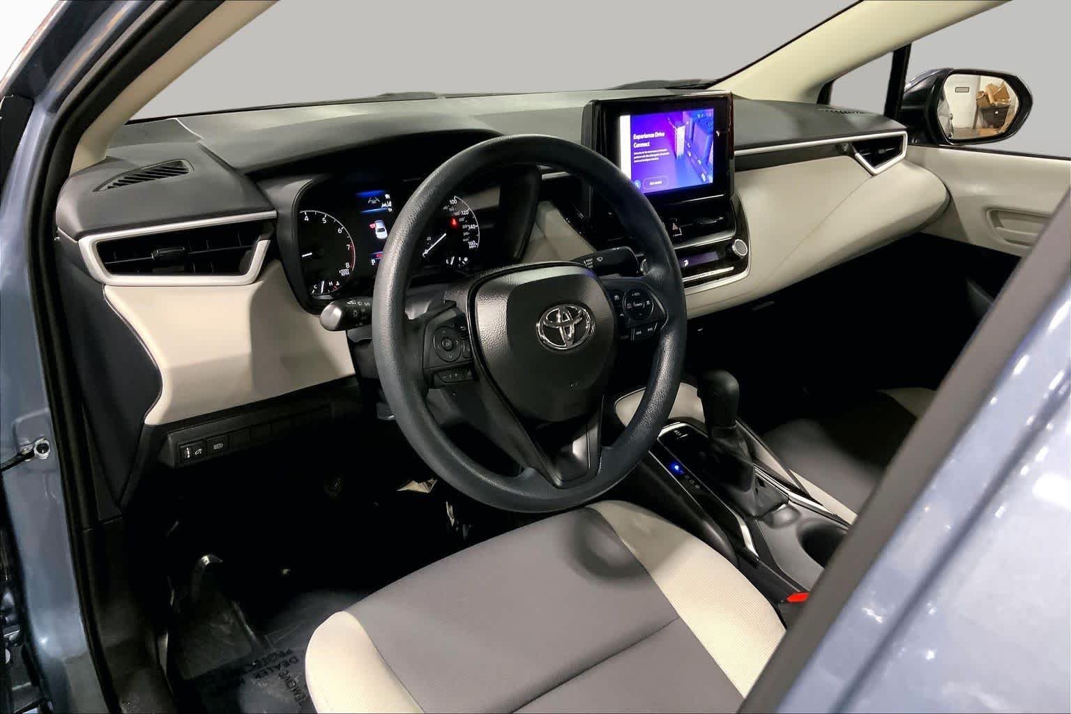 Used 2025 Celestite Toyota LE image 18