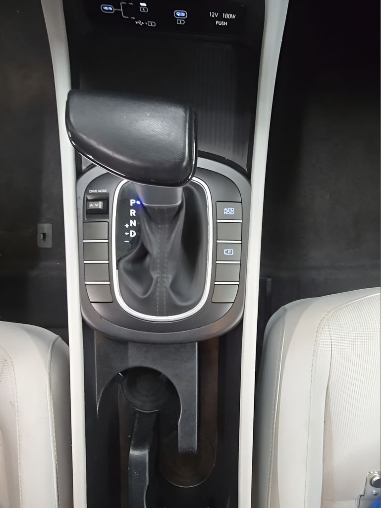 Used 2024 Yellow Hyundai SEL image 25
