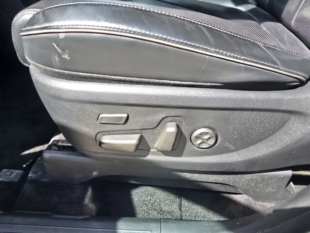 Used 2020 Steel Graphite Hyundai Limited image 16