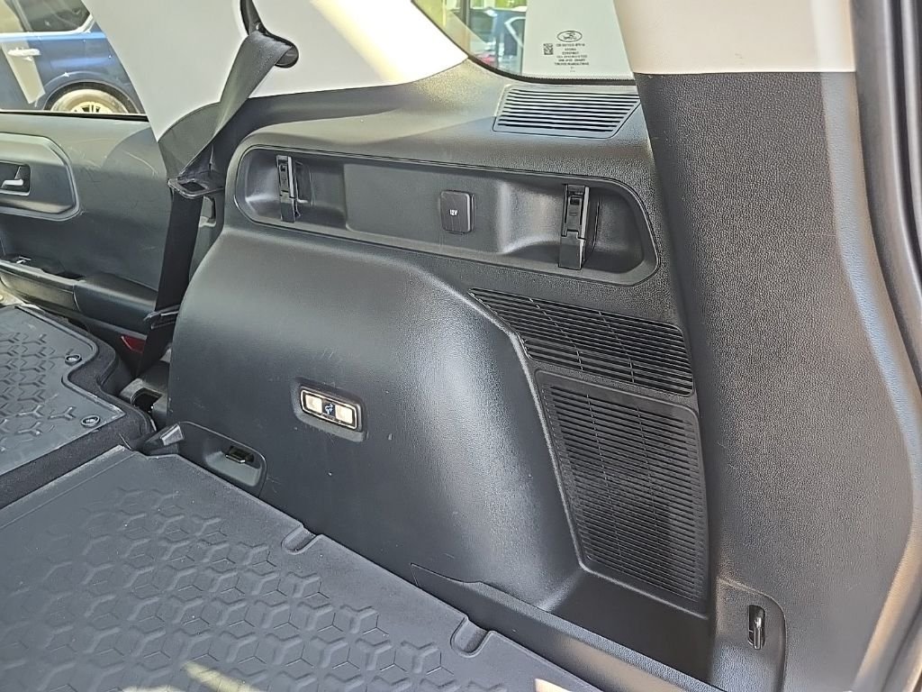 Used 2021  Ford Big Bend image 91